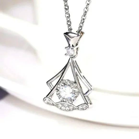 New Beautiful 925 Silver Princess Cut Sim. Diamond Necklace - Picture 4 of 4